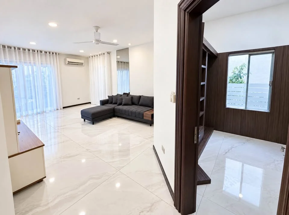 Foto 8 de Mansión en Venta Colinas del Urubó